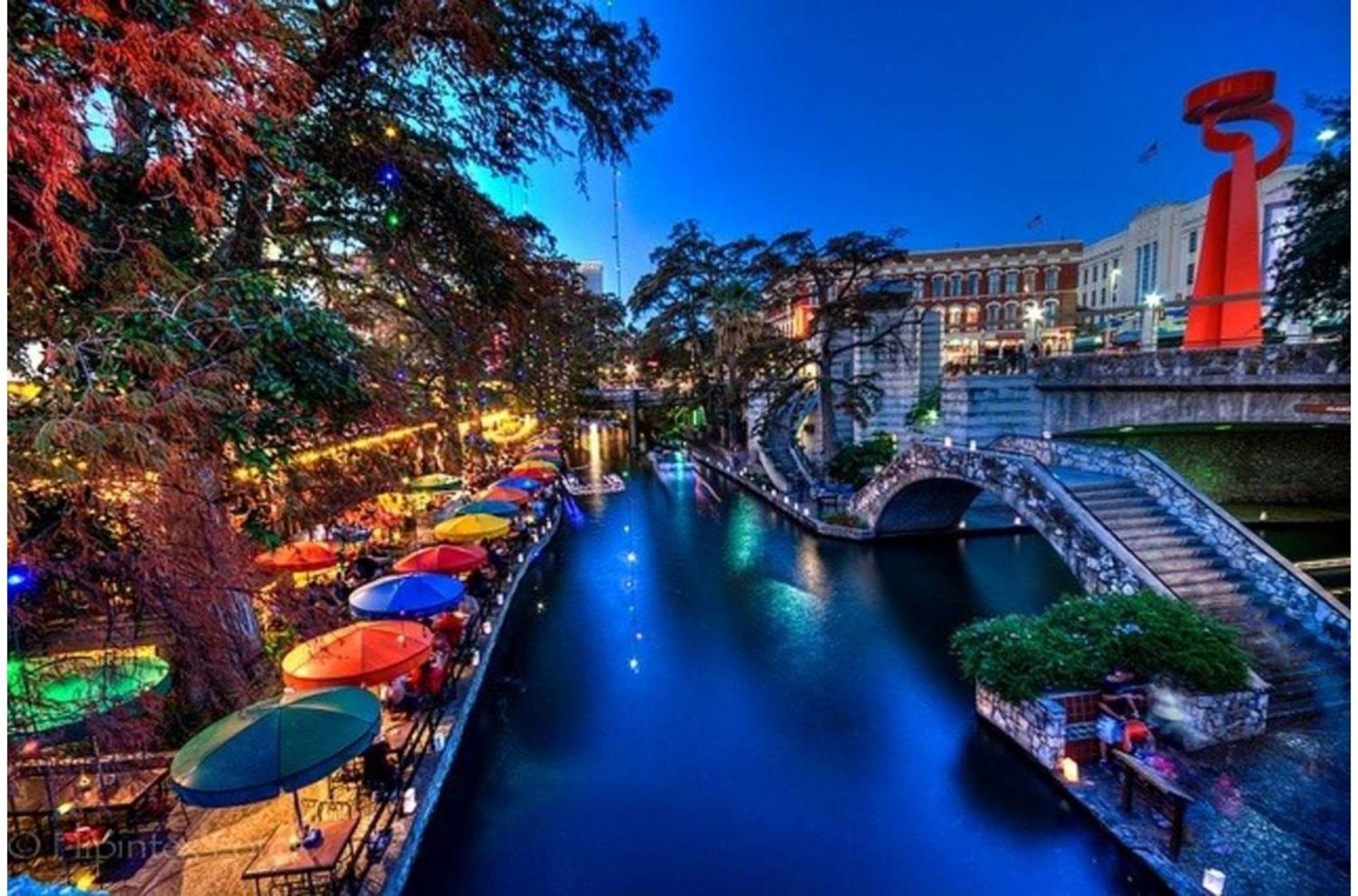Seize The Moment 4Br3Ba Gem W Downtown Views Villa San Antonio Bagian luar foto